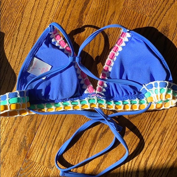 Two bikini tops small - Picture 6 of 8